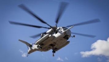 İki Helikopter Okyanusa Düştü: 8 Kişi Kayıp!