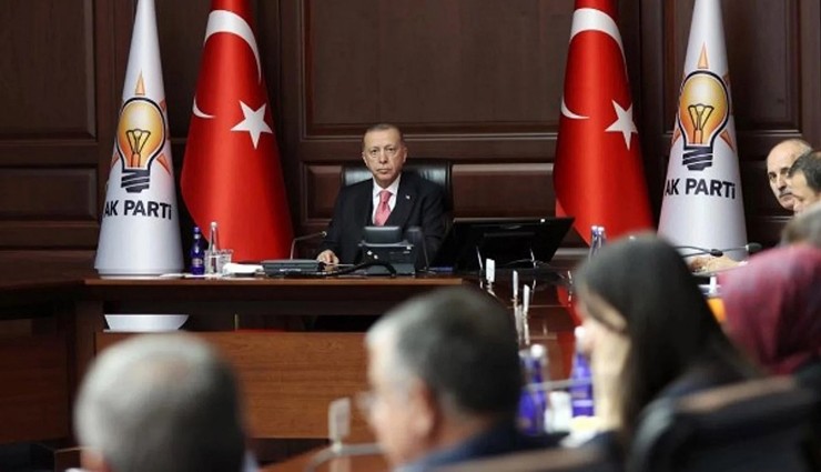 Kulis: Erdoğan, AK Parti'de ve Kabine'de Değişiklik Yapacak!