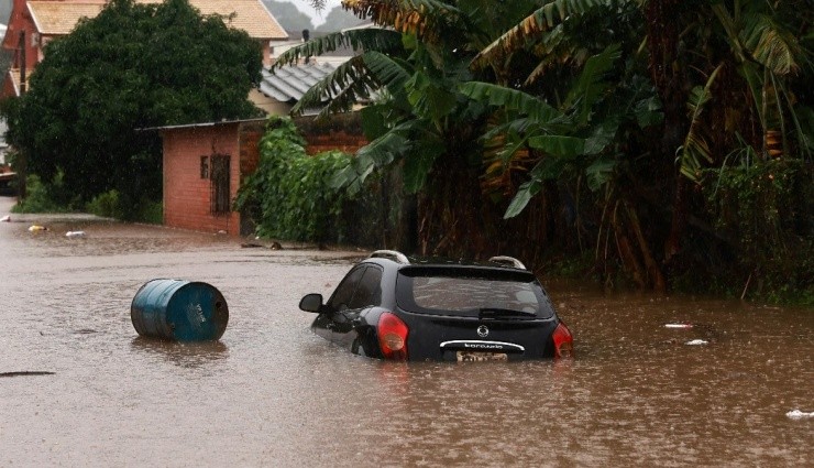 Brezilya’yı Sel Vurdu: 8 Ölü 21 Kayıp!