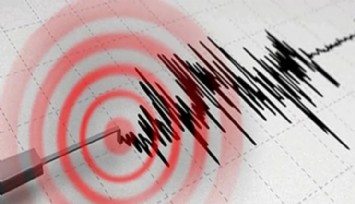 İran'da 5,6 Büyüklüğünde Deprem!