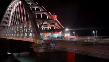 Kırım Köprüsünden İlk Tren Geçti!