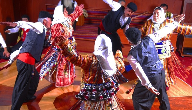 Yapılan Cemevlerine Kayyum Atamaktır