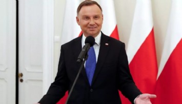 Polonya Cumhurbaşkanı'nı Fena İşlettiler!