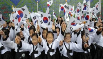 Güney Koreliler 1 Yaş Gençleşecek!