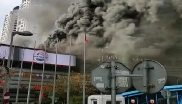 İstanbul, Levent'te AVM Yangını!