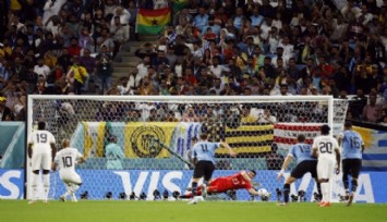 Uruguay Dünya Kupasına Veda Etti!