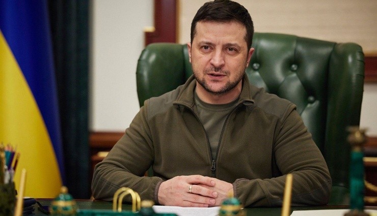 Zelenskiy'den Rusya'ya Noel Çağrısı!