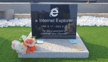 Internet Explorer İçin Mezar Yapıldı!