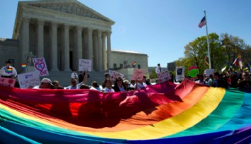Eşcinsel Evliliği Koruyan Yasaya Onay!
