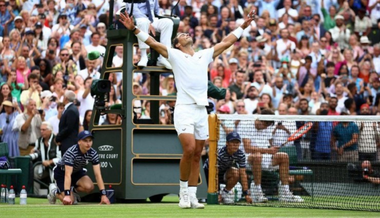 Nadal Ayakta Alkışlandı'