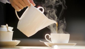 Sıcak Çay Ve Kahve Kanser Riskini Artırıyor!