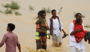 Sudan'daki Sellerde Ölüm 100'e Yaklaştı!