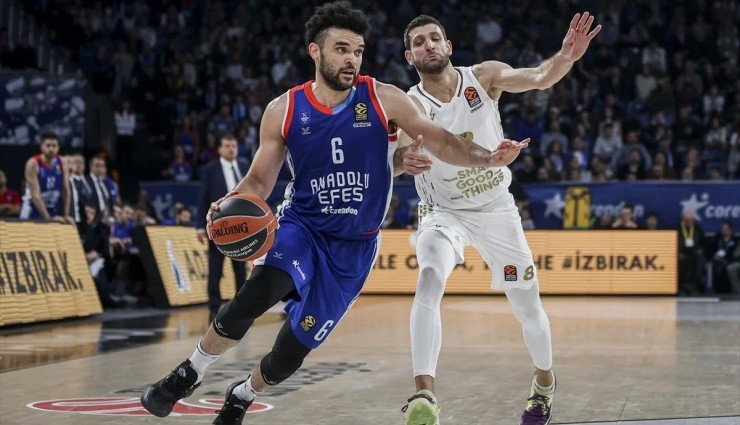 Anadolu Efes, ASVEL'i Mağlup Etti!