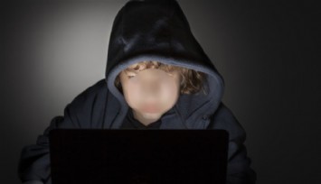 Çocuk Hacker 10 Bin Siteyi Hackledi!
