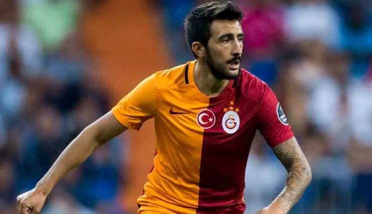 Jem Karacan, Futbolu Bıraktı!