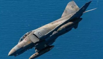 Yunanistan'a Ait Savaş Uçağı Düştü!