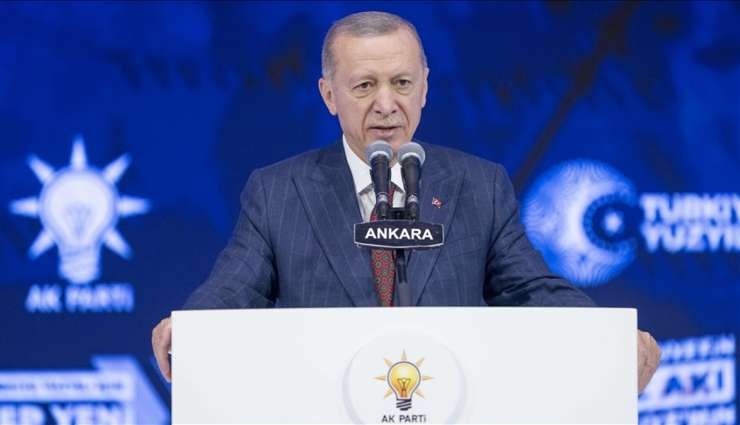 Cumhurbaşkanı Erdoğan Yeniden AK Parti Genel Başkanlığına Seçildi!