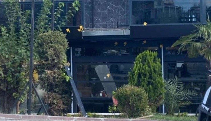 İstanbul'da Restorana Silahlı Saldırı!