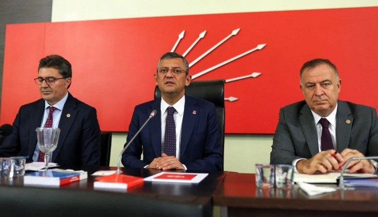CHP'nin 81 İl Başkanından 'Tüzük Kurultayı' Talebi!