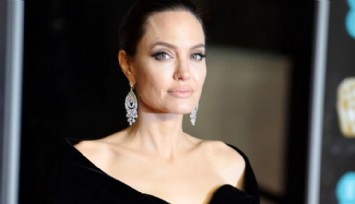 Angelina Jolie’den Gazze İsyanı!