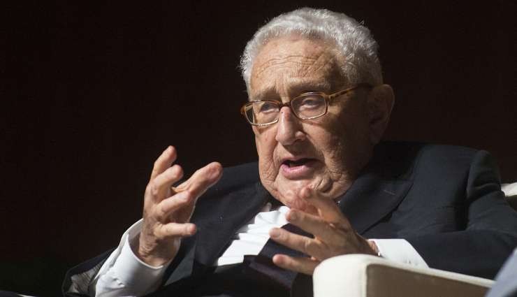 Eski ABD Dışişleri Bakanı Kissinger Hayatını Kaybetti!