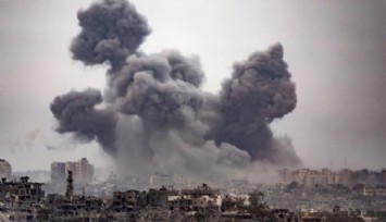 İsrail, Gazze'de BM'ye Ait Bir Okulu Bombaladı!