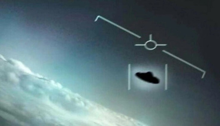 '3 Tanımlanamayan Uçan Cisim Uzaylı Olabilir'