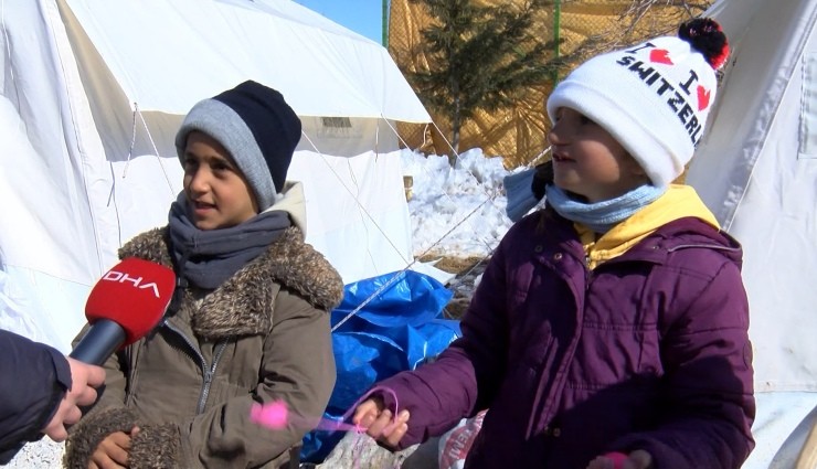 Depremzede Çocuklar Hikaye Kitabı İstiyor!