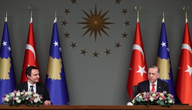 Erdoğan'dan Kosova ve Sırbistan'a Diyalog Çağrısı!