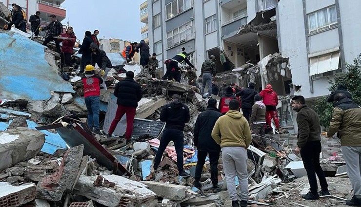 FLAŞ! Kahramanmaraş'ta 7.6 Şiddetinde Bir Deprem Daha!