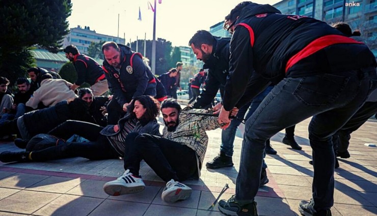 İzmir'de 'Uzaktan Eğitim' Protestosu!