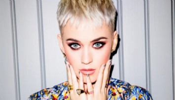 Katy Perry Gözyaşlarını Tutamadı!