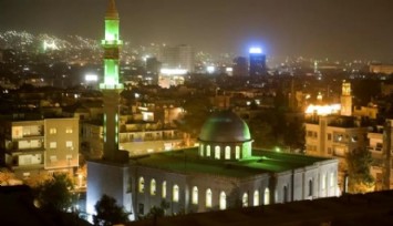 Suriye: 'İsrail'in Şam'a Düzenlediği Saldırıda 5 Kişi Öldü'