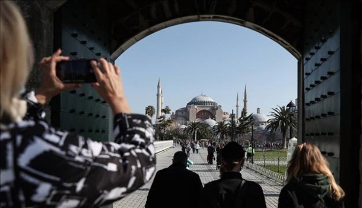 Deprem, Turistlerin Türkiye'ye Seyahatini Etkilemedi!