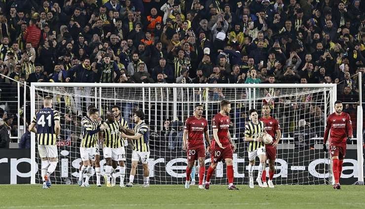 Fenerbahçe'ye Galibiyet Yetmedi!