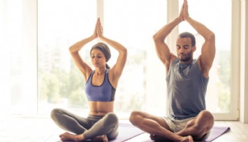 Yoga Yapmak Cinsel Performansı Artırıyor!