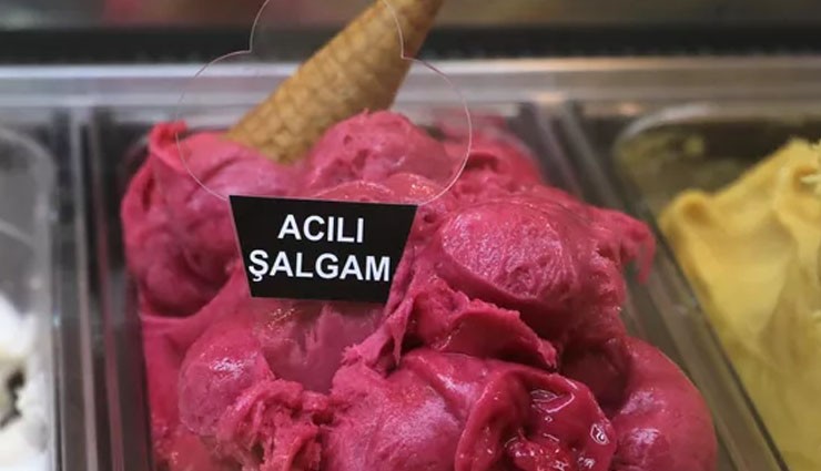 Adanalılar Acılı Şalgam Dondurması Yaptı!