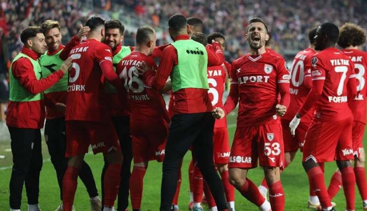 Samsunspor Süper Lig'e Çıkmayı Garantiledi!