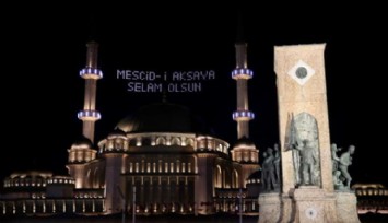 Taksim Camii'nden Mescid-i Aksaya Destek Mahyası!