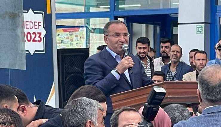 Bakan Bozdağ'dan LGBT Çıkışı!