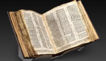 Dünyanın En Eski İncil'İ 38.1 Milyon Dolara Satıldı!