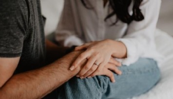 Evlilikte Neden Kendimizi Yalnız Hissederiz?