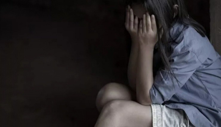 İğrenç Olay! 15 Yaşındaki Kıza Cinsel İstismar!