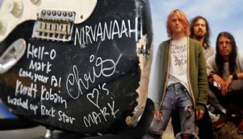 Kurt Cobain’in Gitarı Rekor Fiyata Satıldı!