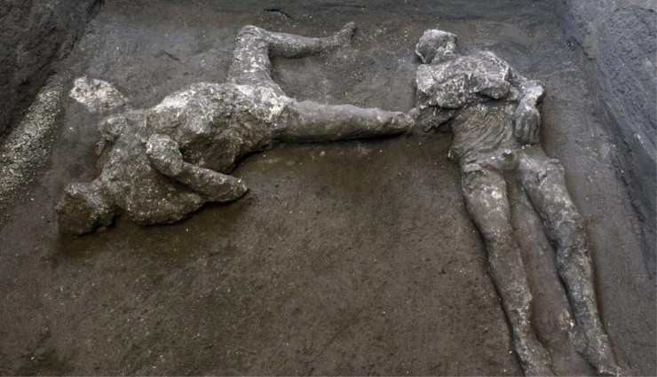 Pompei'de Yanardağ Patlamasında Ölen Kişilerin Kalıntıları!