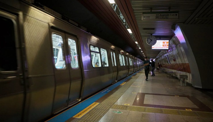 Seçim Sebebiyle Metro Seferleri Uzatıldı!