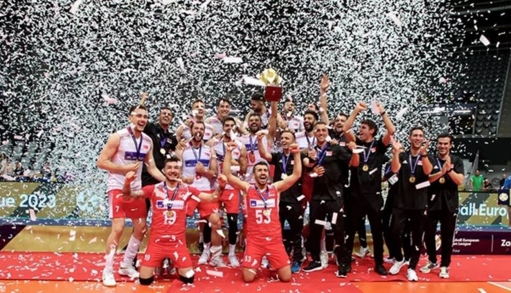 A Milli Erkek Voleybol Takımı Avrupa Şampiyonu!