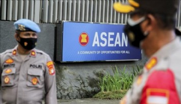 ASEAN İlk Kez Ortak Askeri Tatbikat Düzenleyecek!