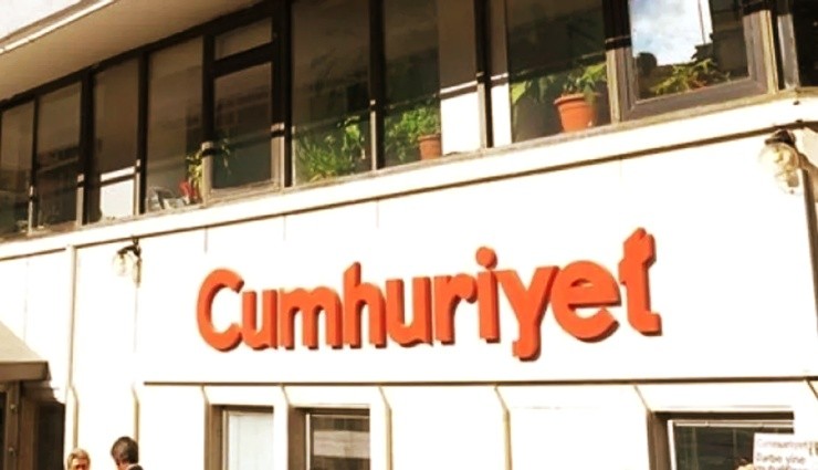 Cumhuriyet Gazetesi'nde Üst Düzey İstifa!