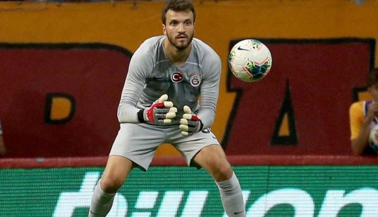 Okan Kocuk Galatasaray'dan Ayrıldı!